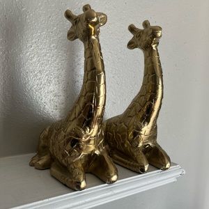 Gold Giraffe Decor